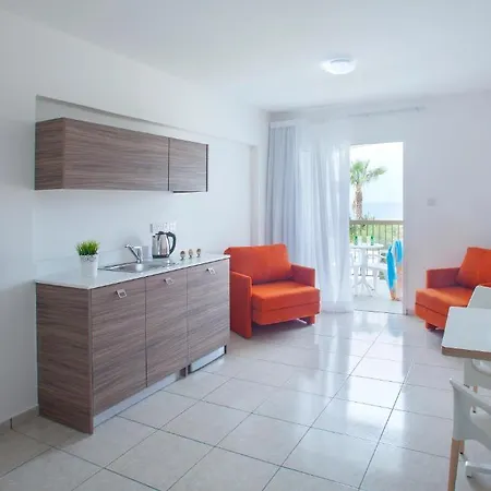Aparthotel Princessa Vera Paphos