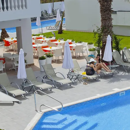 Princessa Vera 3* Пафос
