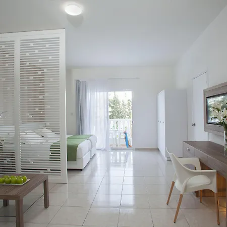Princessa Vera Paphos
