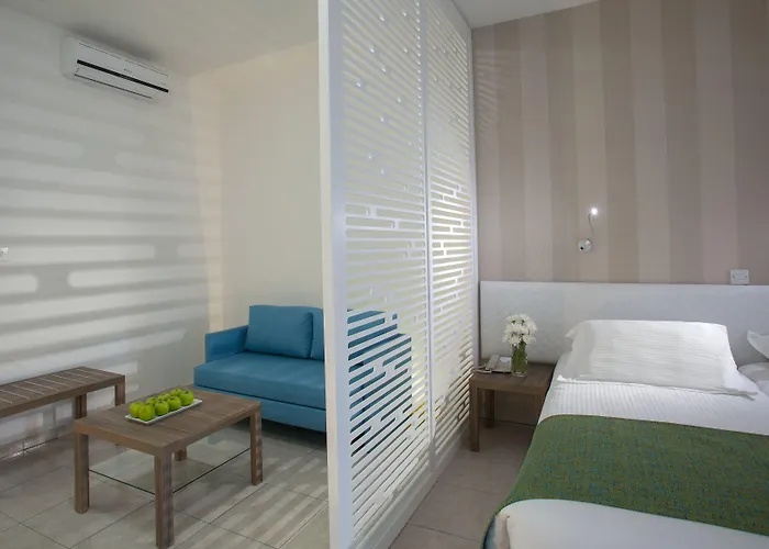 Aparthotel Princessa Vera 3*