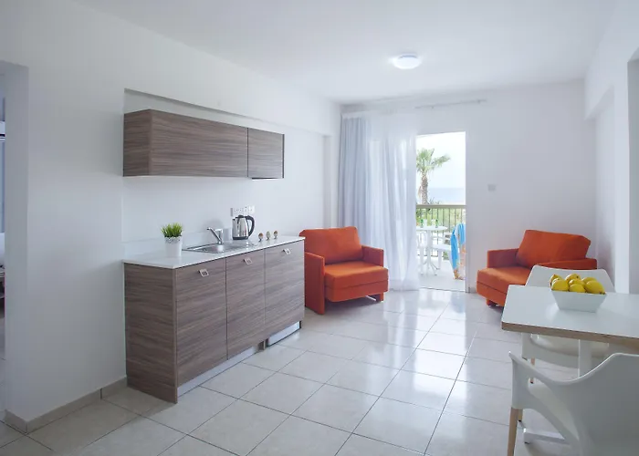 Princessa Vera 3* Пафос