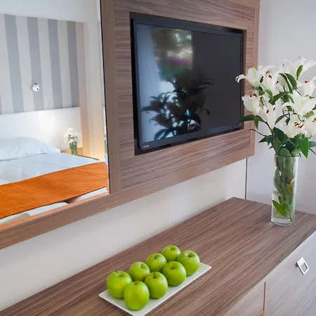 Princessa Vera Aparthotel 3*