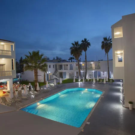 Princessa Vera Aparthotel 3*