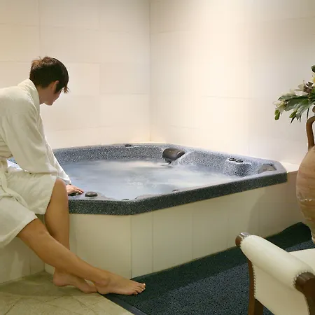 Princessa Vera Aparthotel